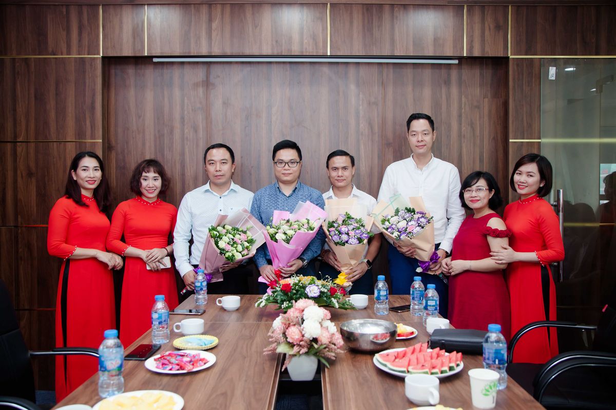 Hoạt động nội bộ