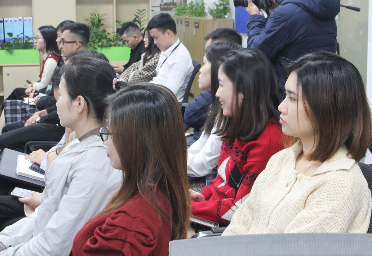 Hoạt động nội bộ