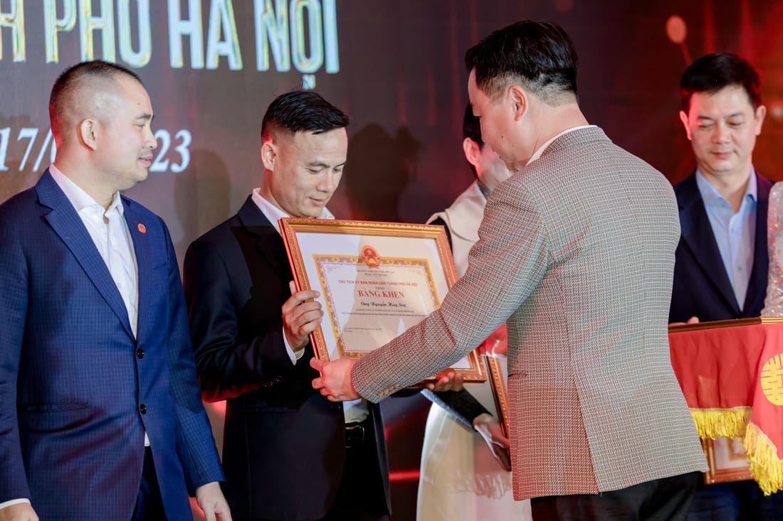 Hoạt động nội bộ