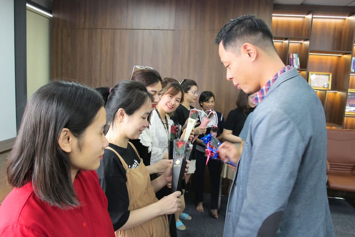 Hoạt động nội bộ