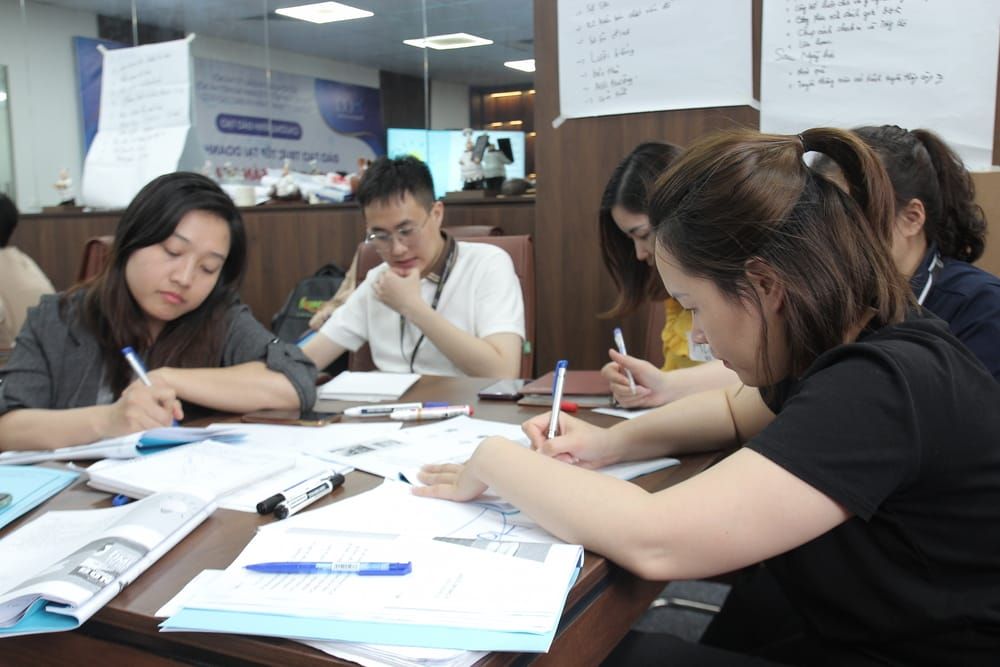 Hoạt động nội bộ