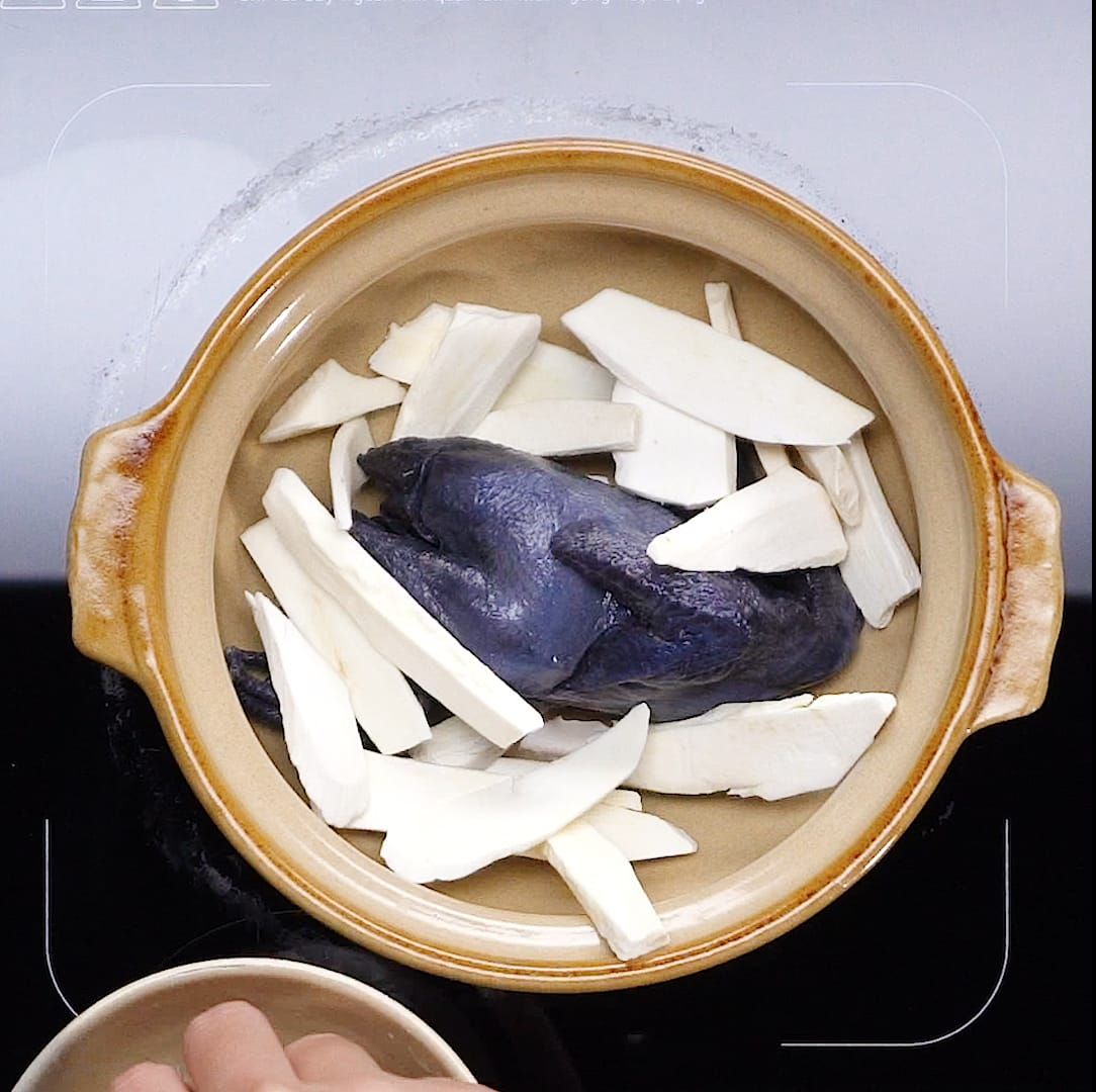 Hoạt động nội bộ