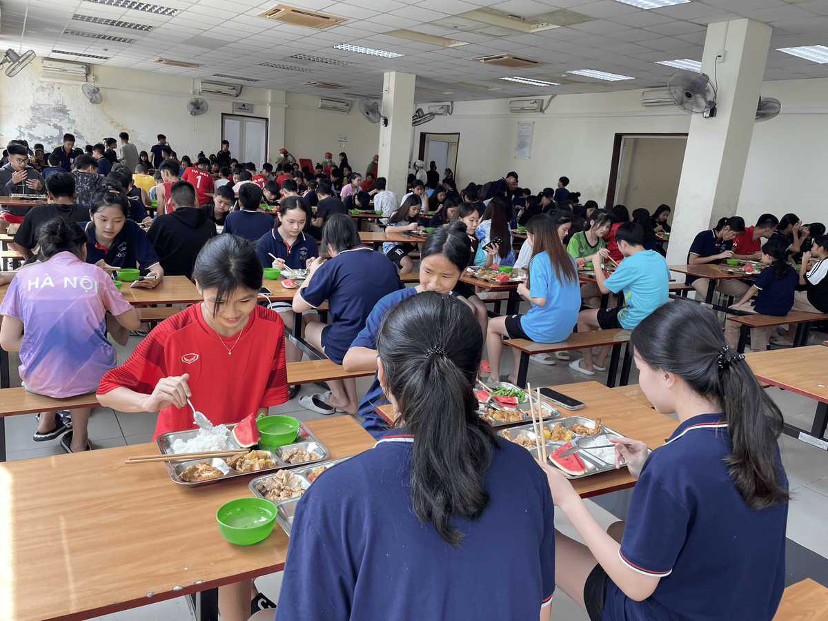 Suất ăn công nghiệp – Làm sao kiểm soát được chất lượng thực phẩm đầu vào mỗi ngày?