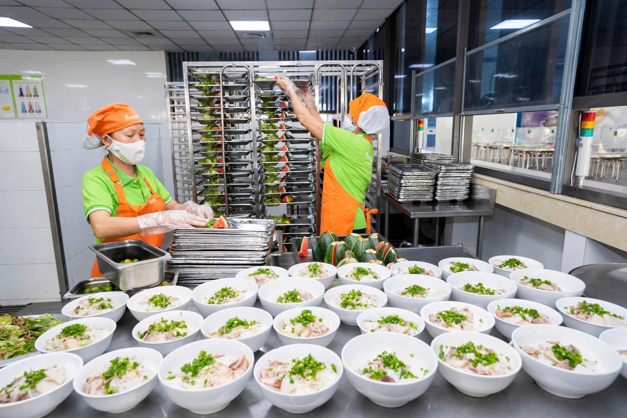 Hoạt động nội bộ