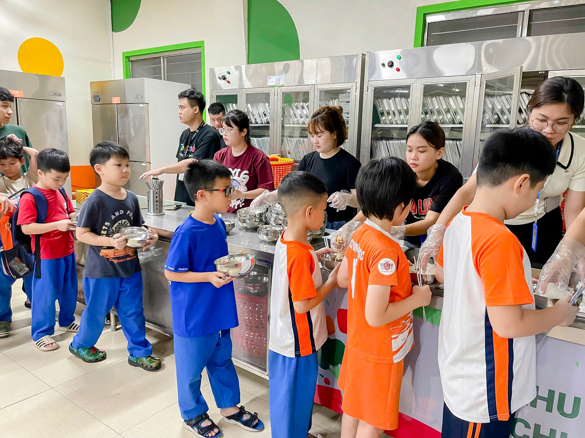 Hoạt động nội bộ