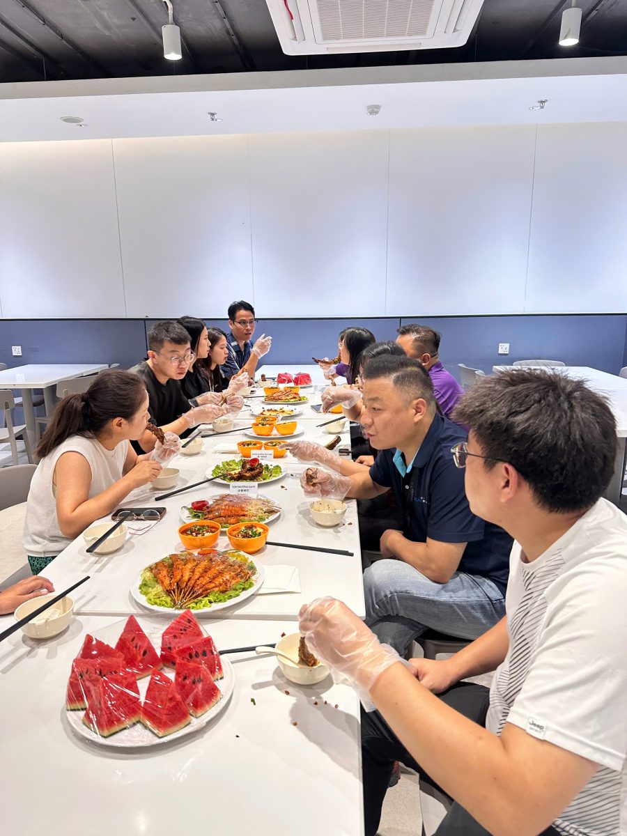 Hoạt động nội bộ