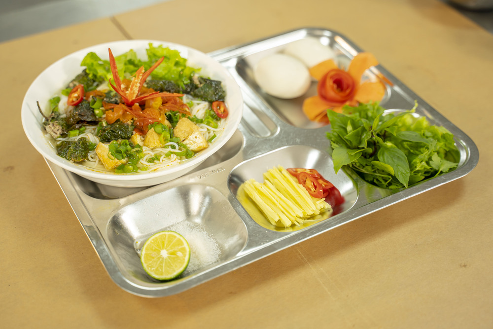 Công ty suất ăn công nghiệp tại Bắc Ninh có thực đơn dinh dưỡng, chất lượng 2024