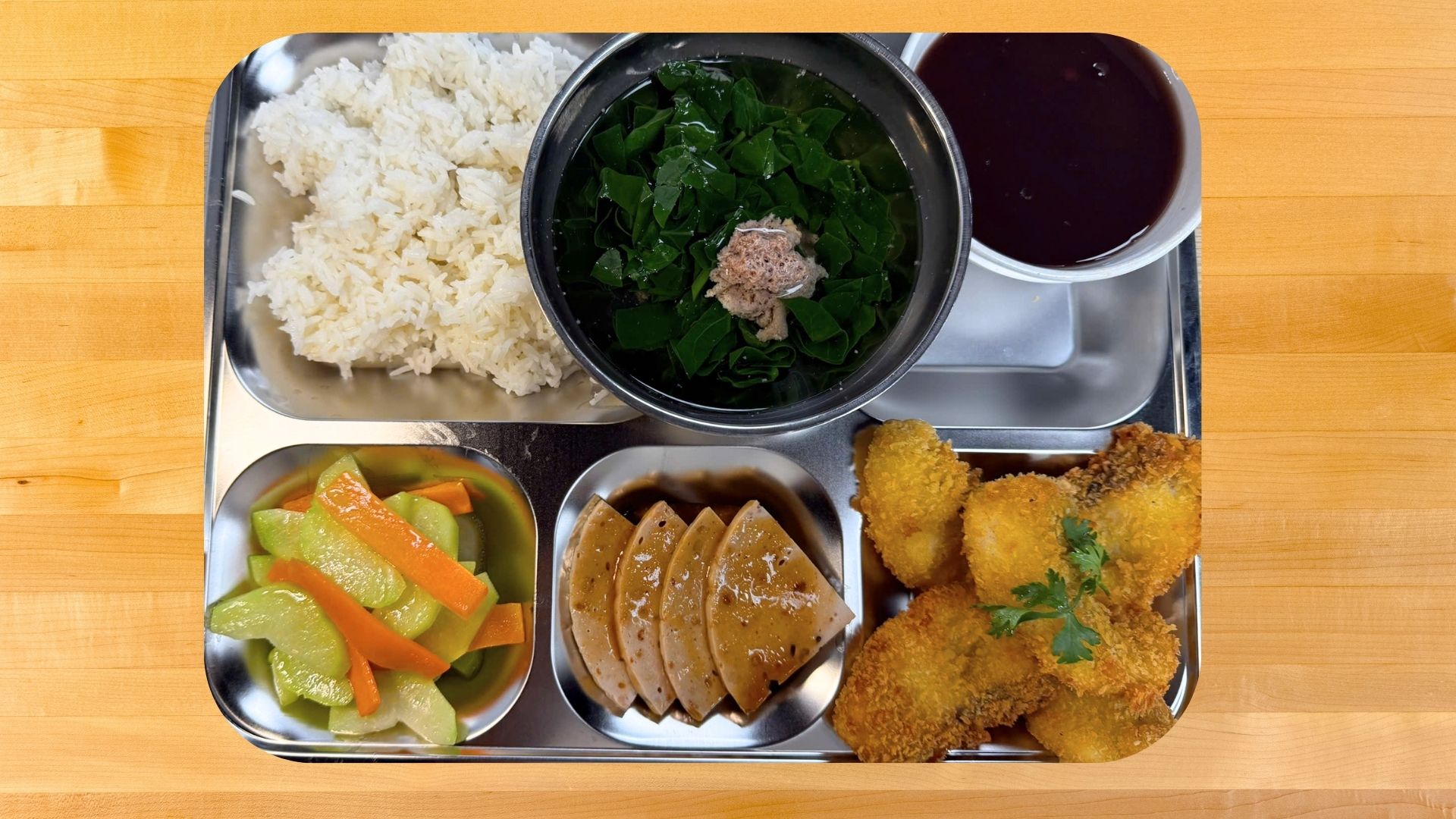 Suất ăn trường học, dịch vụ suất ăn bán trú, suất ăn bán trú, bếp ăn tập thể, bếp ăn bán trú, công ty suất ăn, nhà cung cấp suất ăn bán trú, đơn vị suất ăn bán trú, đơn vị suất ăn trường học