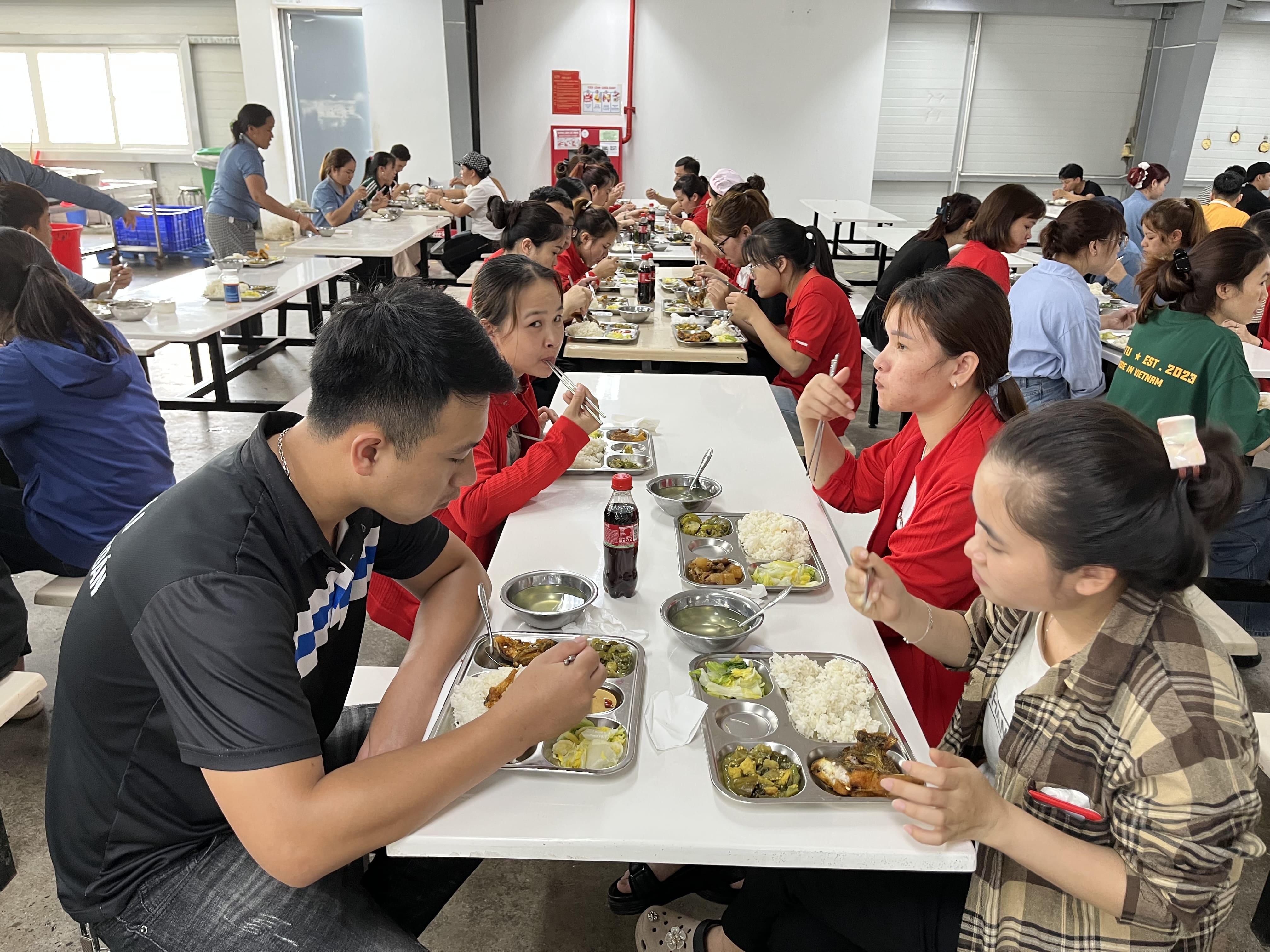 Quy trình vệ sinh cuối ngày tại bếp công nghiệp